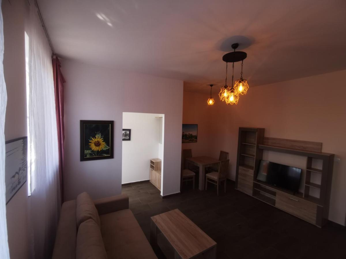 Crown Apartments Skopje Extérieur photo